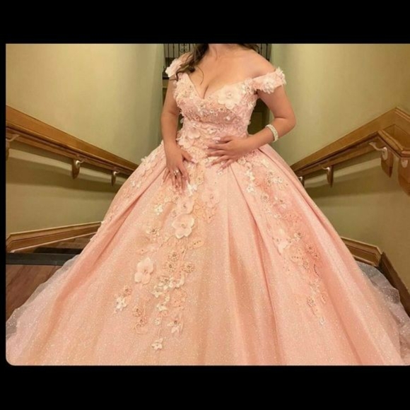 NEW unused pink glittery quinceñera, prom, formal dress. - Picture 8 of 8